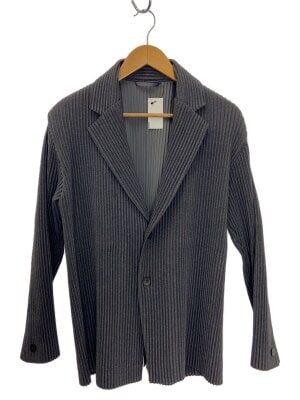 HOMME PLISSE ISSEY MIYAKEのジャケット検索結果|古着・中古品の通販