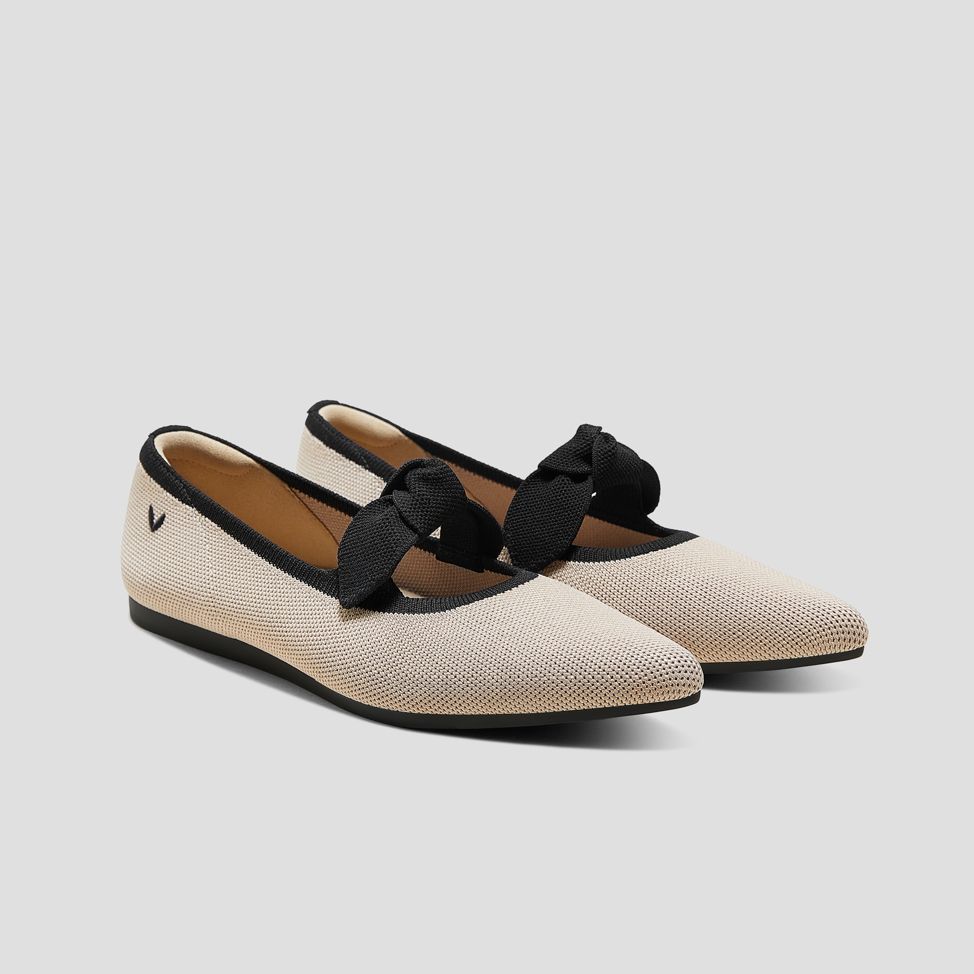 1739934786-3ea340b1-f3b4-4582-