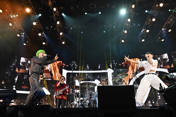 UVERworld、日産スタジアム公演映像化したライヴ映像作品『UVERworld