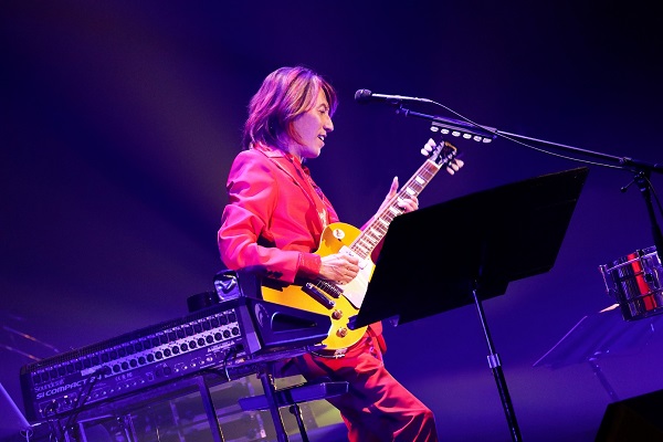 角松敏生｜ライブBlu-ray&DVD『TOSHIKI KADOMATSU Performance