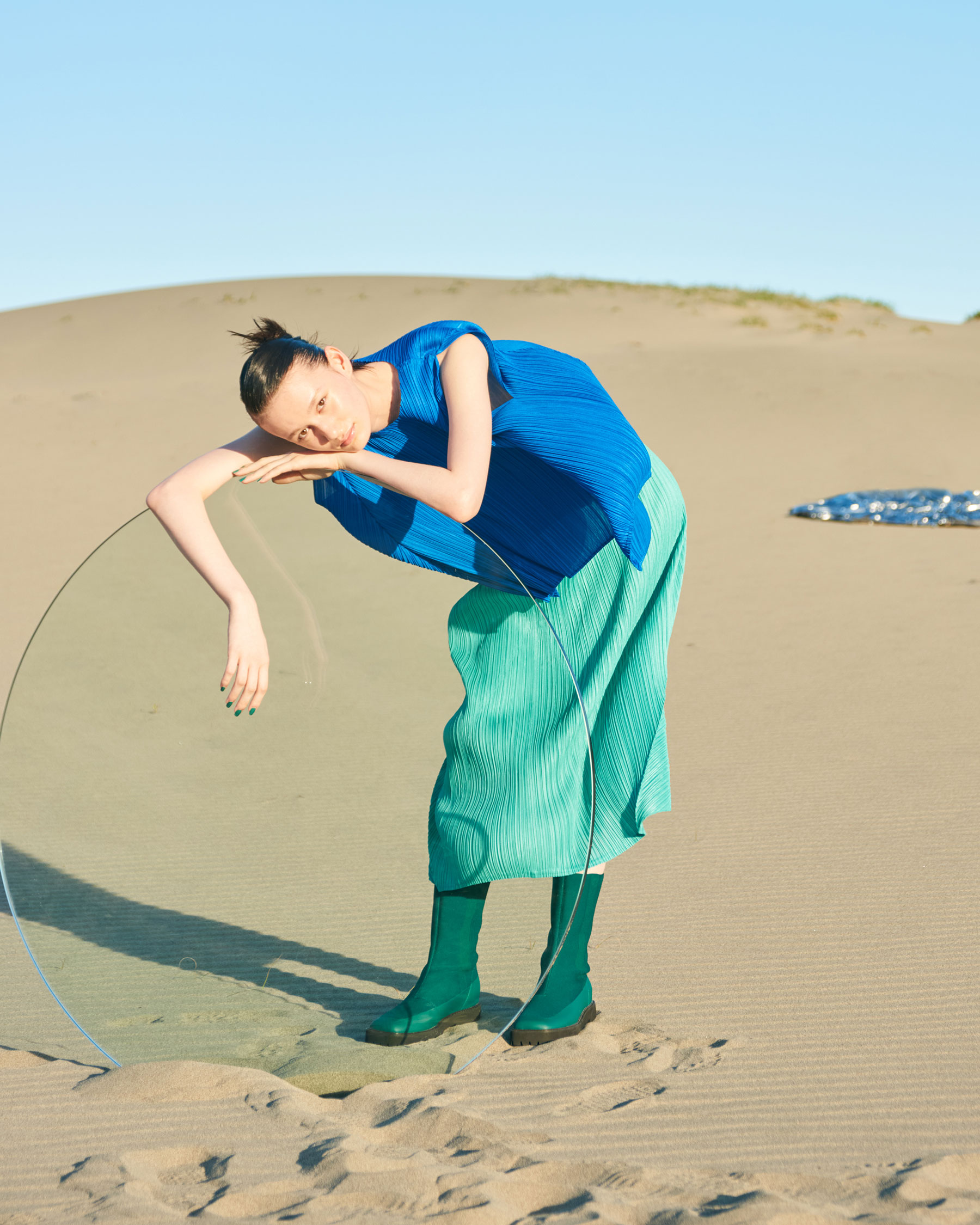 TOP | PLEATS PLEASE ISSEY MIYAKE プリーツ プリーズ イッセイ ミヤケ