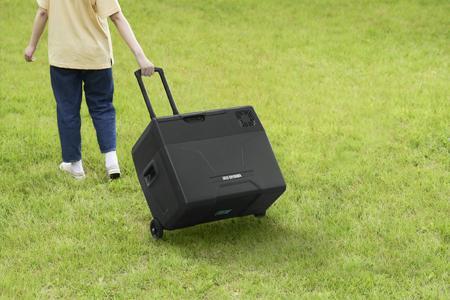 ポータブル冷凍冷蔵庫 小型 アイリスオーヤマ 40L ブラック IPD-4A-B2