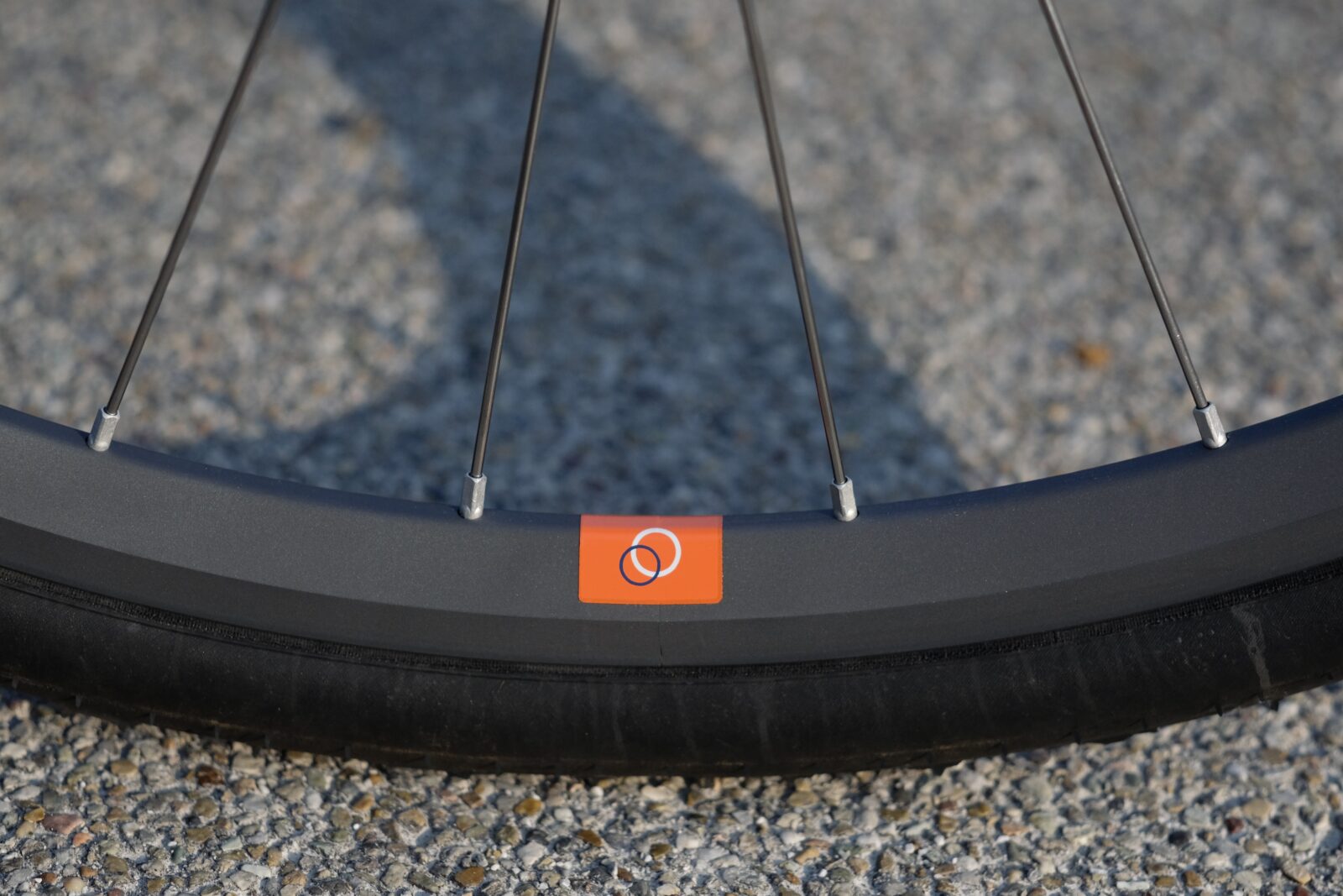 ASTRAL CYCLING】 セラミックコーティングを纏った高耐久なStealth