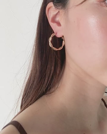 S925/18KGP】ツイストフープピアス – ChooMia（チュミア）