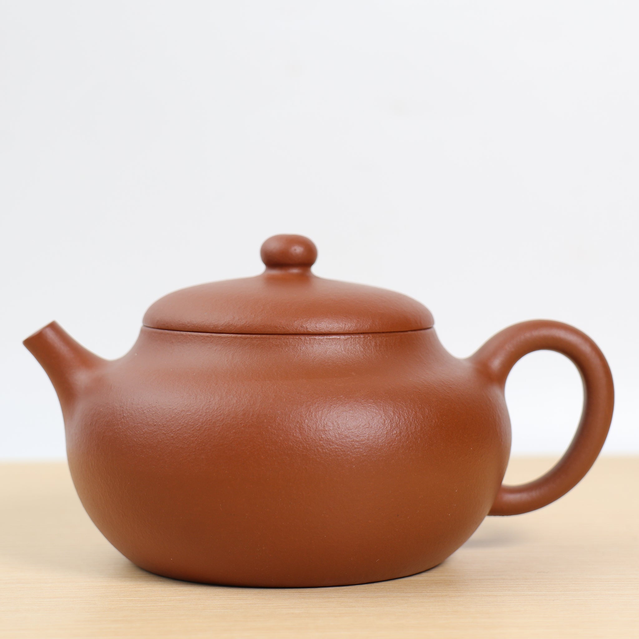 已售出）*高旭峰弟子*【容心】全手工朱泥典雅紫砂茶壺– Cha-Tailor Tea