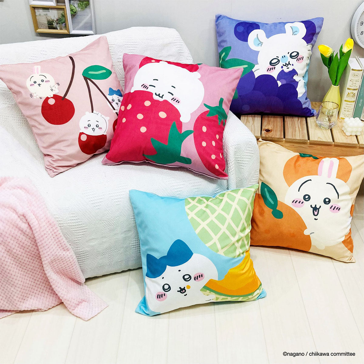 ちいかわ クッションカバー（みんな さくらんぼ） | ちいかわ
