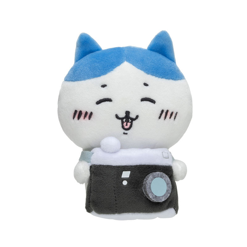 ちいかわ デスクトップから見守るひっかけぬいぐるみ ハチワレ ハロー