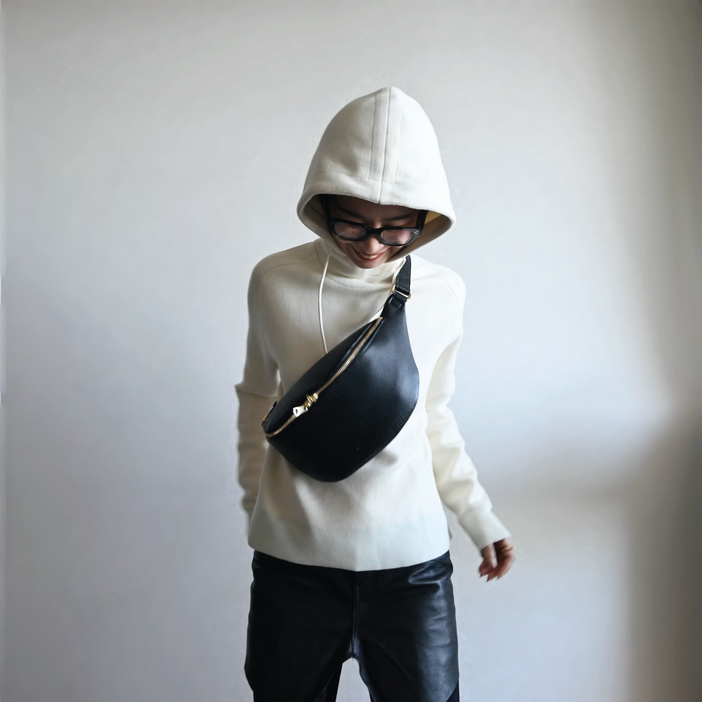 Shrink Leather Waist Bag – ch!iii