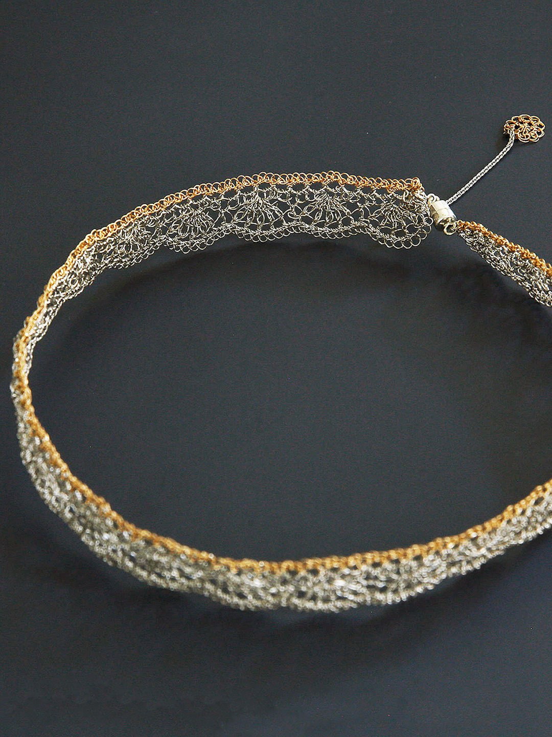 横浜元町 近沢レース店｜夢とゆとりをレースにこめて