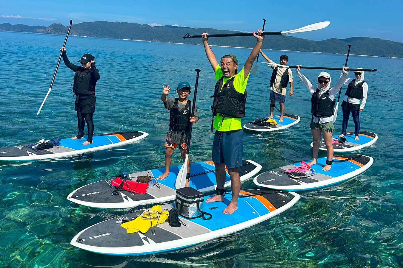 SUP | CHINAJUN ZAMAMI | 座間味唯一の沖縄伝統帆船サバニツアーとSUP