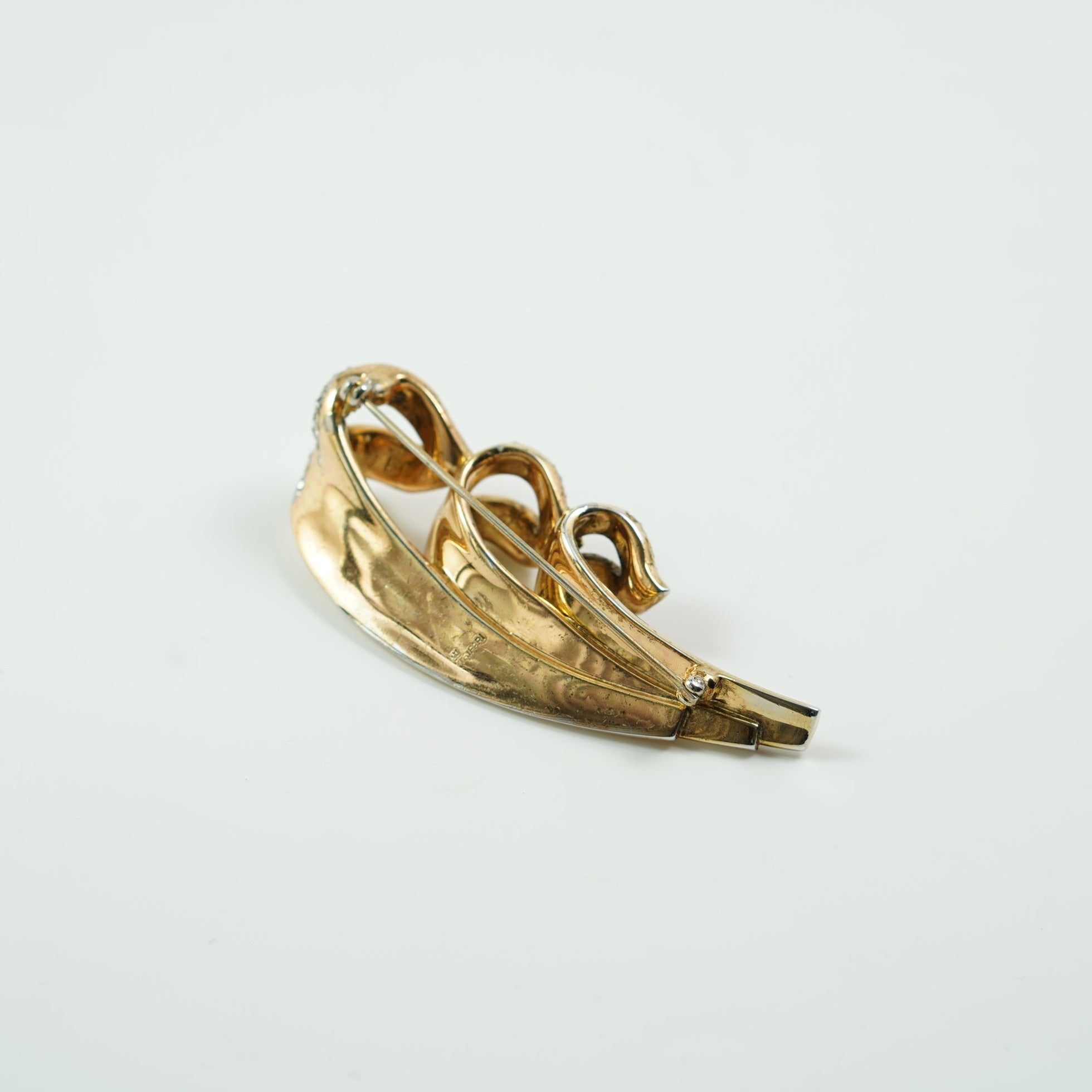 Trifari（トリファリ）ブローチ「Art Deco Leaf」 ／ヴィンテージ