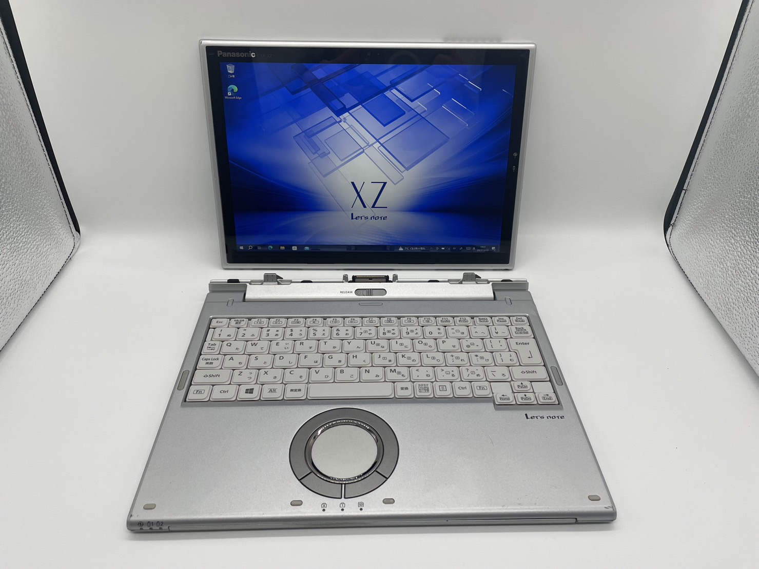 011.Panasonic Let's note【第7世代 Core i5 7300U/SSD256G/メモリ8G