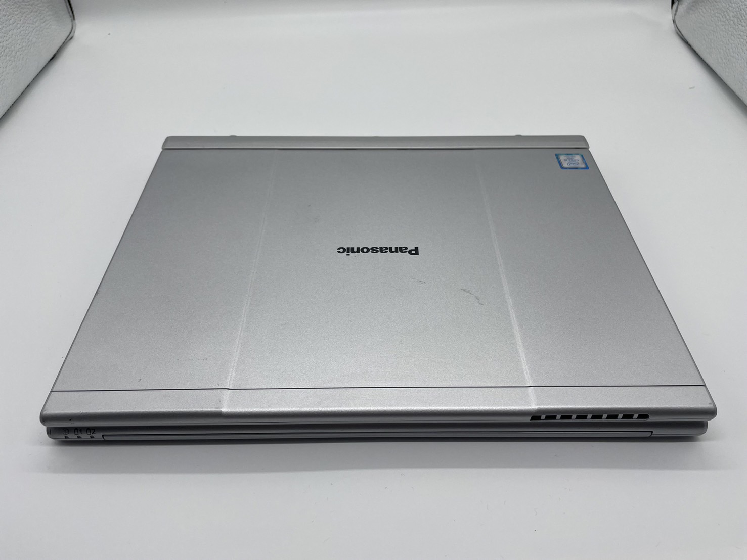 011.Panasonic Let's note【第7世代 Core i5 7300U/SSD256G/メモリ8G