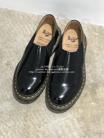 コムコム定番ドクターマーチン-スリッポン-DR. MARTENS-