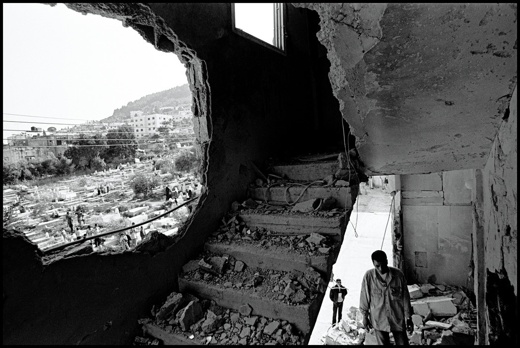 No Man's Land • Larry Towell • Magnum Photos