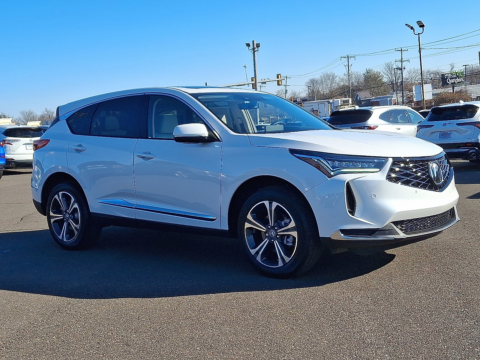 New Platinum White Pearl 2026 Acura RDX w/Technology Package for