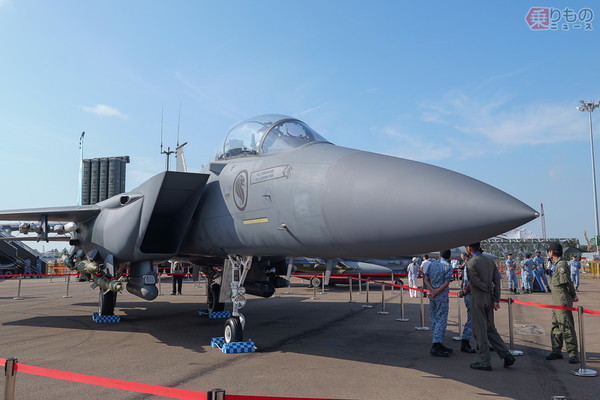 もはや別の機体？ 兵装もスゴイ「F-15」シンガポール版 ただ訓練場所が
