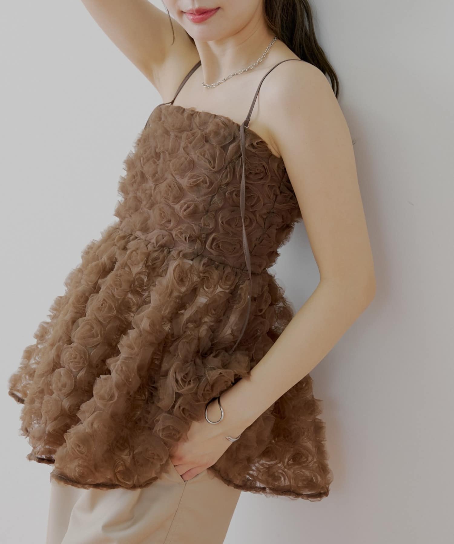 着映え力No.1ブラウス】¨ローズチュールペプラムブラウス¨に新色が登場