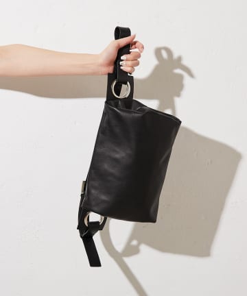 ear PAPILLONNER(イア パピヨネ) ボディバッグ/ウエストポーチの商品