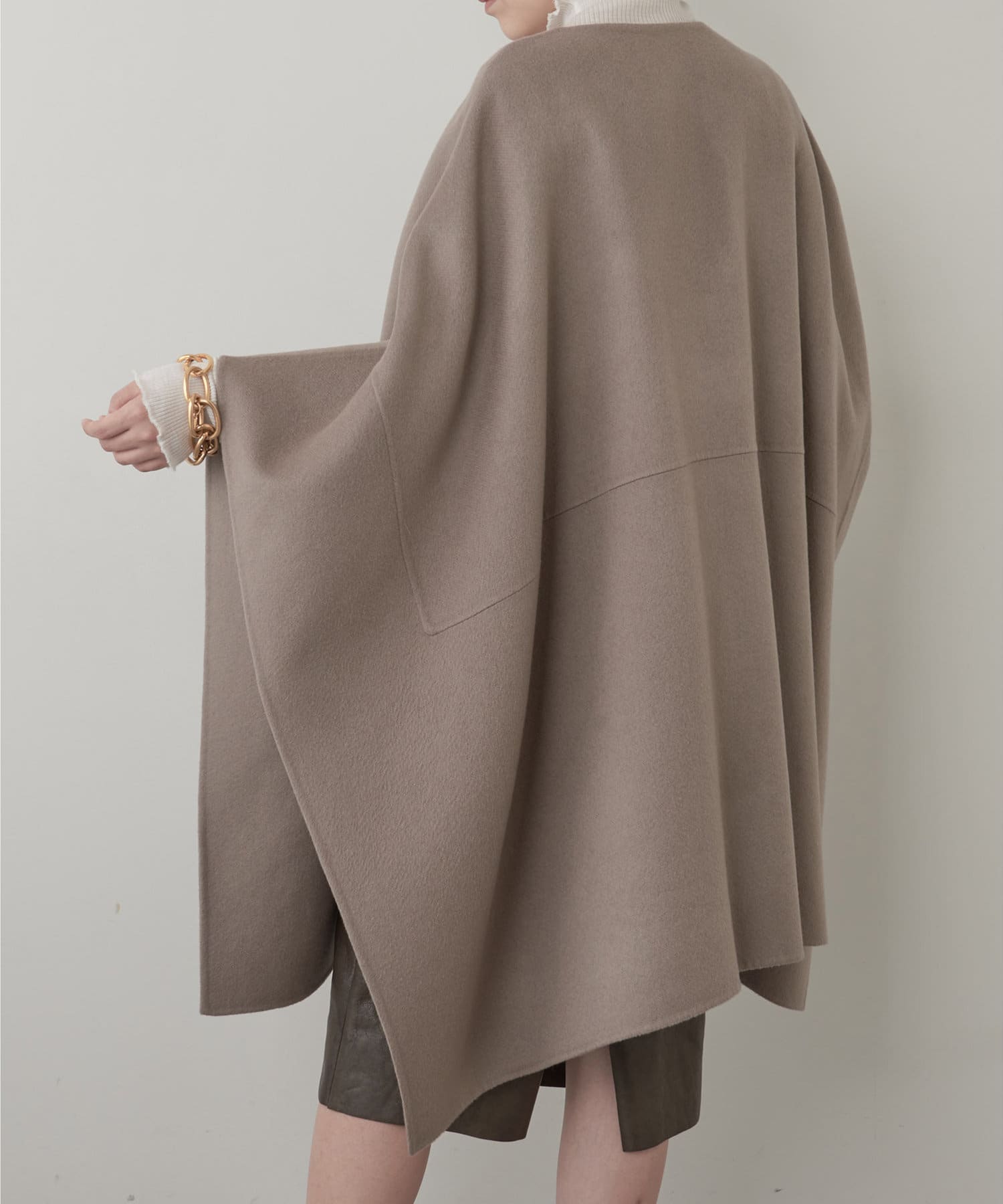 カシミヤリバーポンチョ | Whim Gazette(ウィム ガゼット)レディース