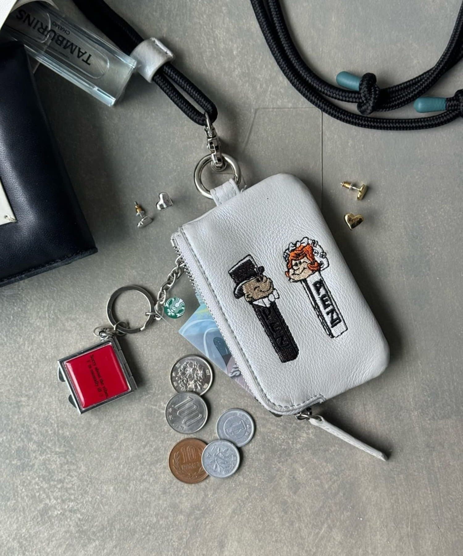 PEZ(ペッツ) ×ear】WEB限定追加/牛革モバイルストラップショルダー