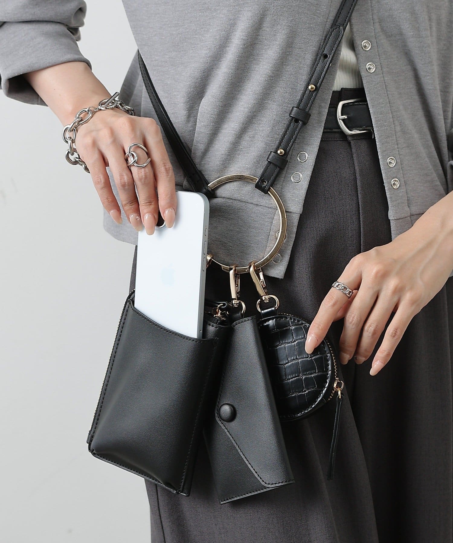 着用動画あり】3連ショルダーバッグ/スマホショルダー/スマホポーチ