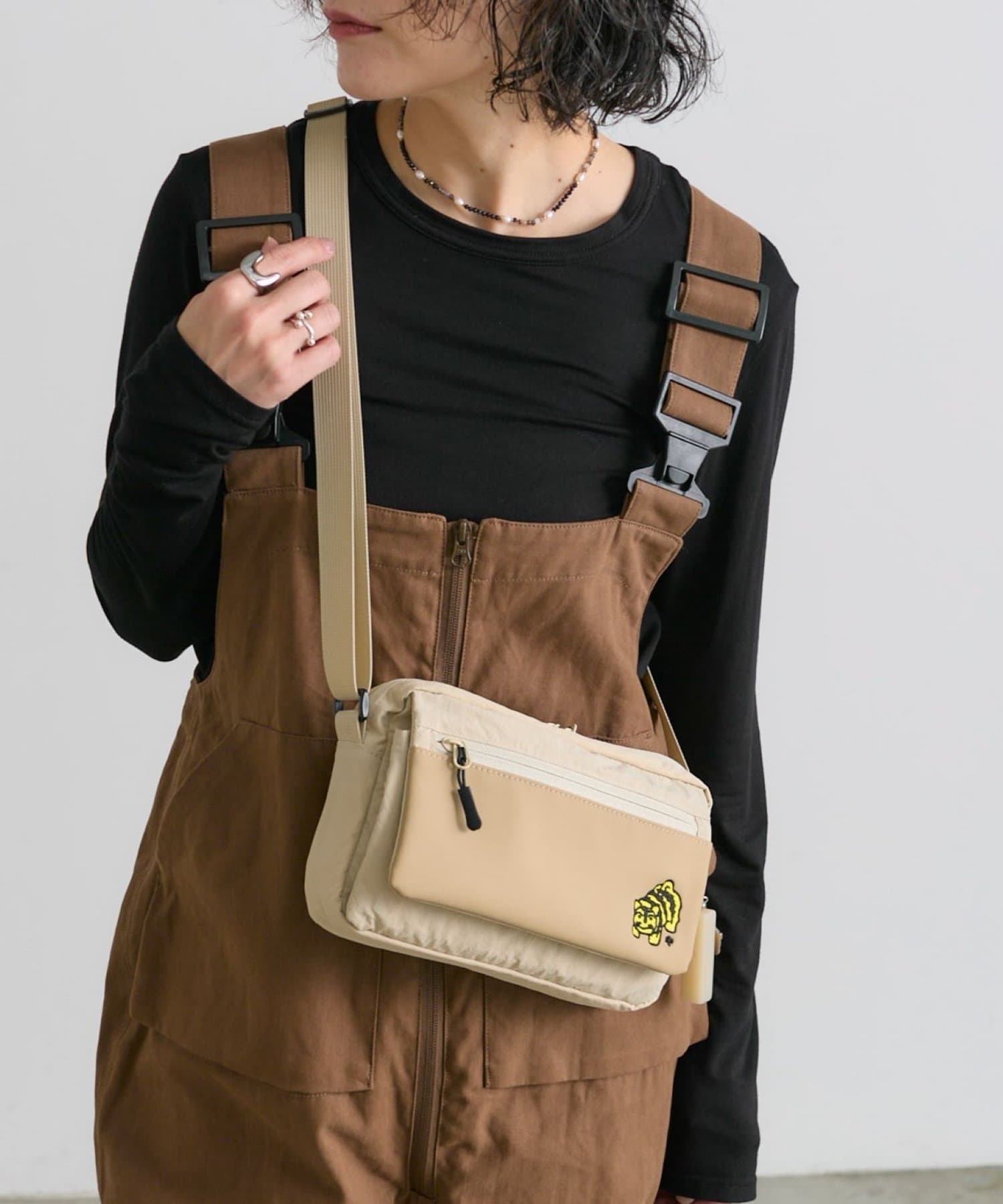 人気コラボ/財布/500mlペットボトル収納可》虎屋ういろ×ear虎