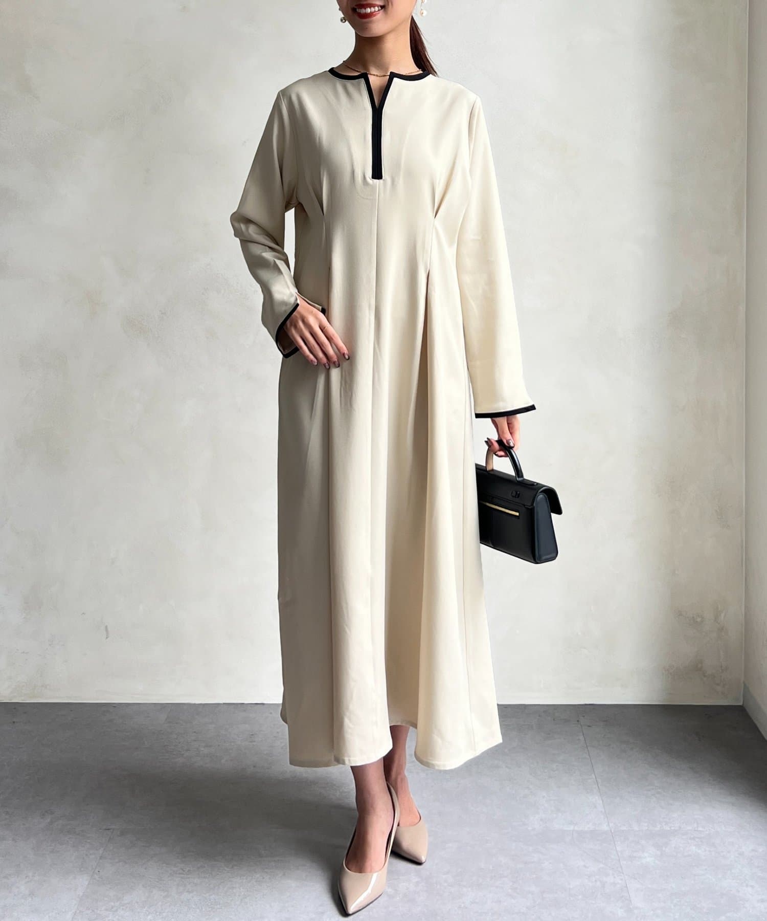 セレモニー対応可】パイピングタックワンピース | Chez toi(シェトワ