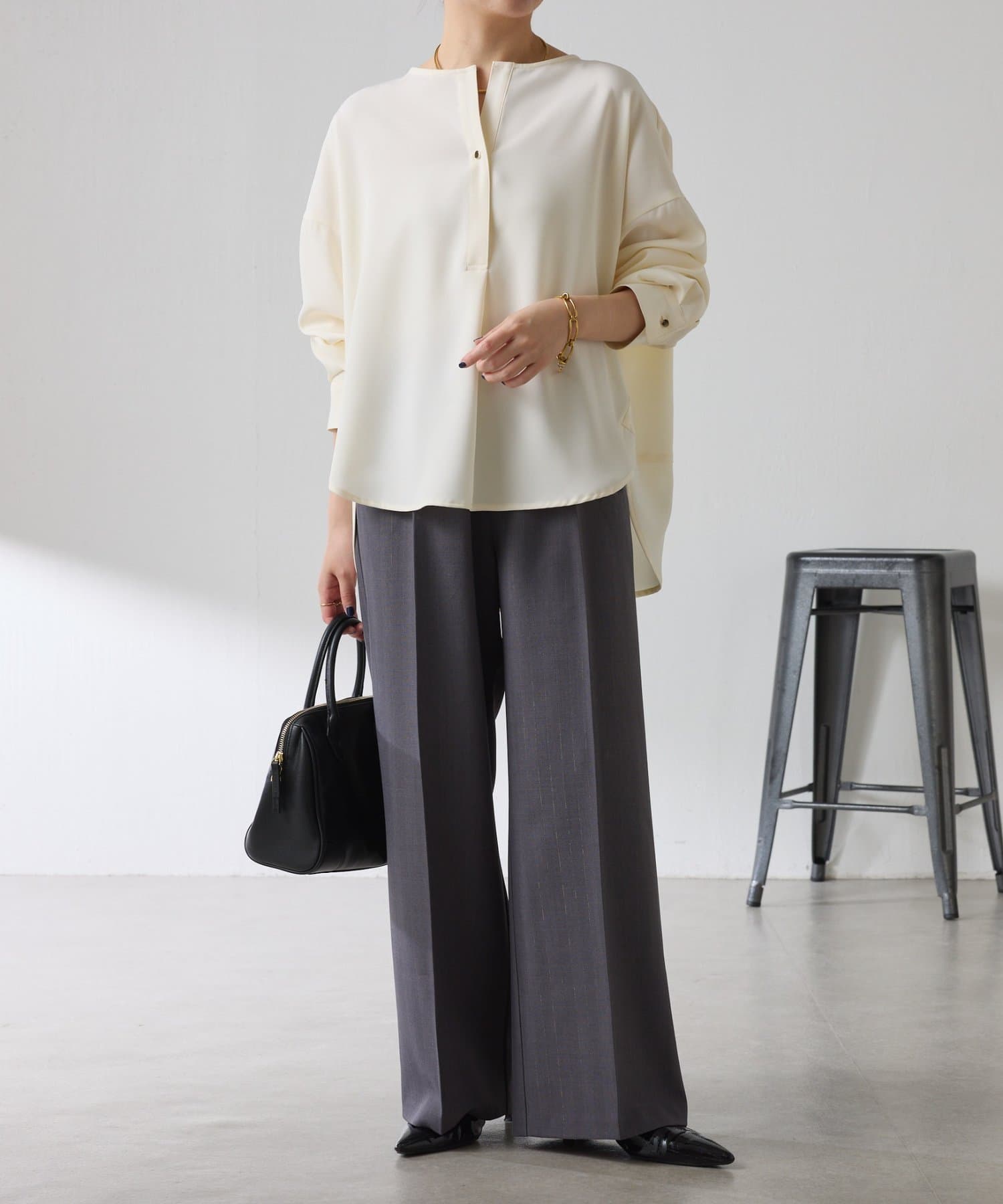 体型カバー】スキッパーオーバーブラウス/セレモ二ー | COLLAGE