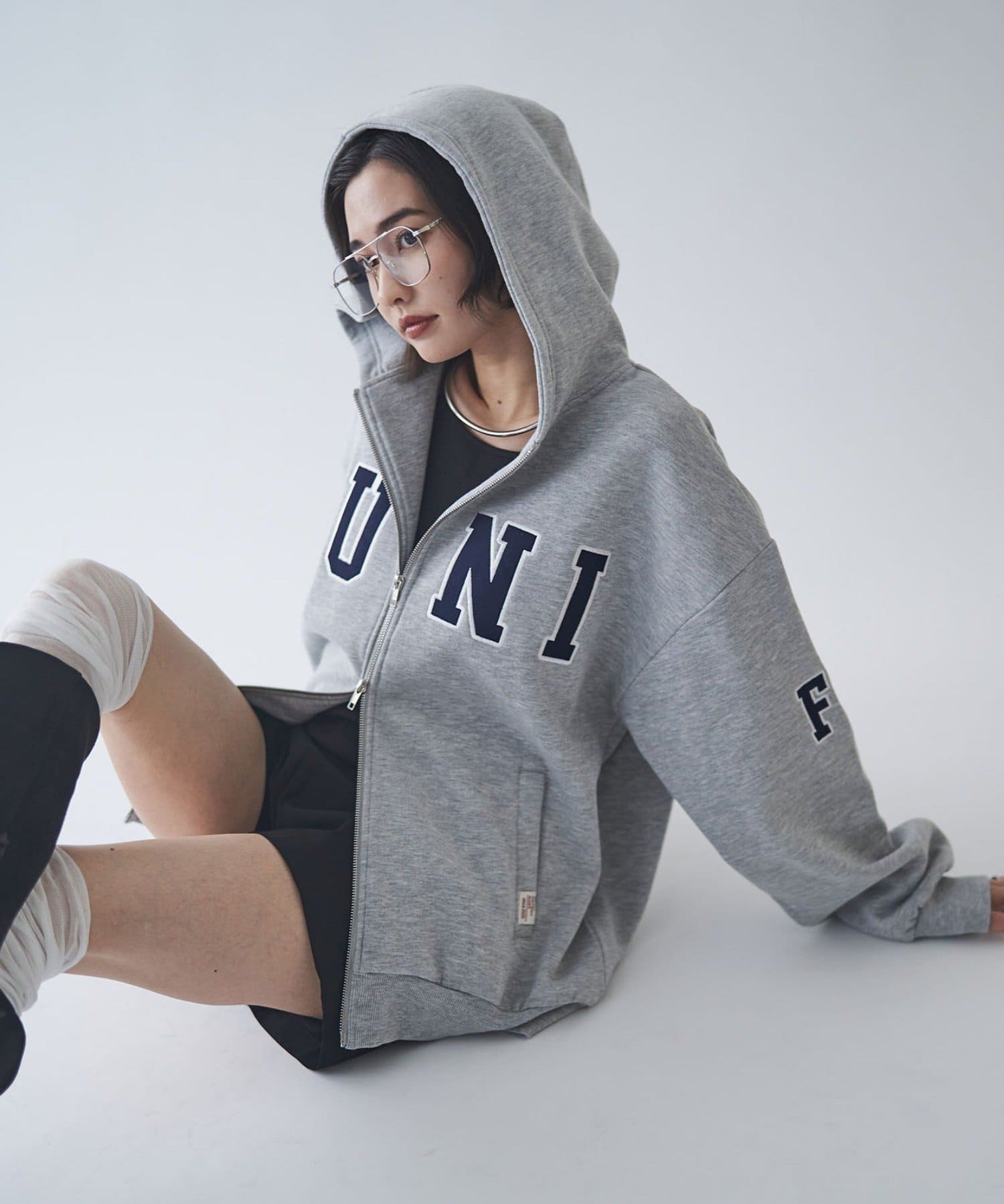 NUNIFE】【選べる2丈！】裏起毛ロゴパーカー | Remind me and forever