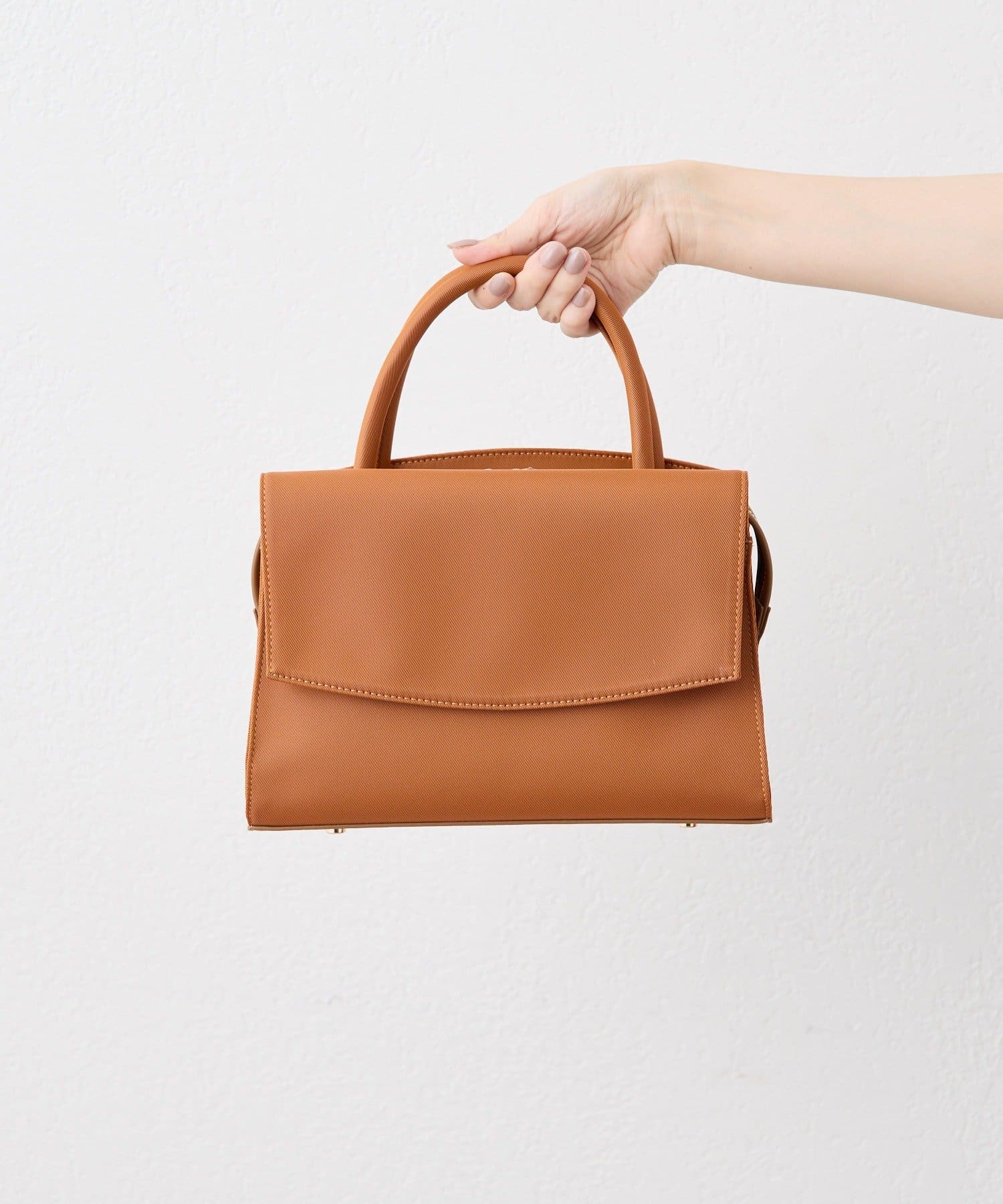 500mlペットボトルも入る！》きれいめ撥水トートバッグS | ear