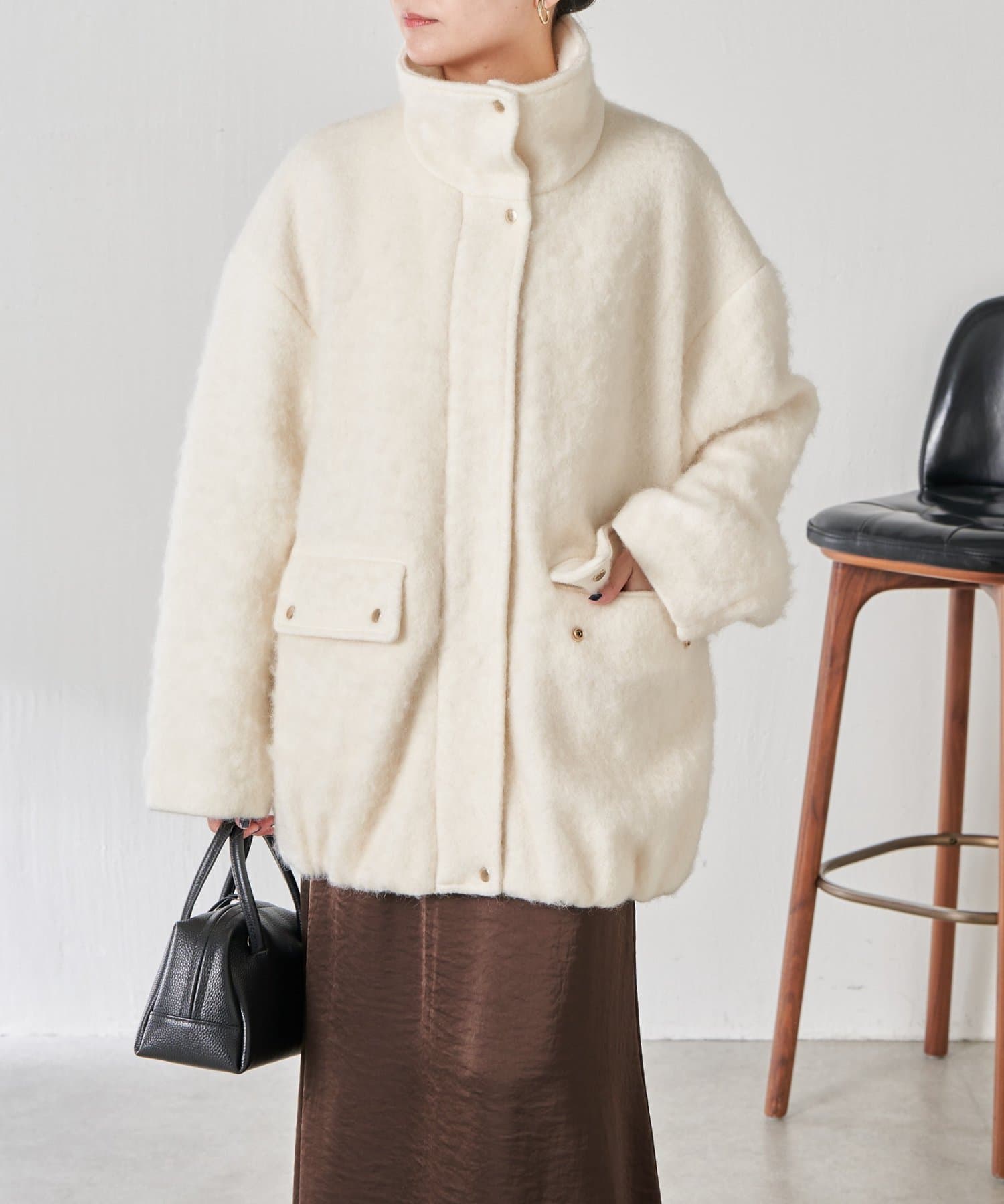 羽織りやすい丈感】シャギースタンドコート | COLLAGE GALLARDAGALANTE