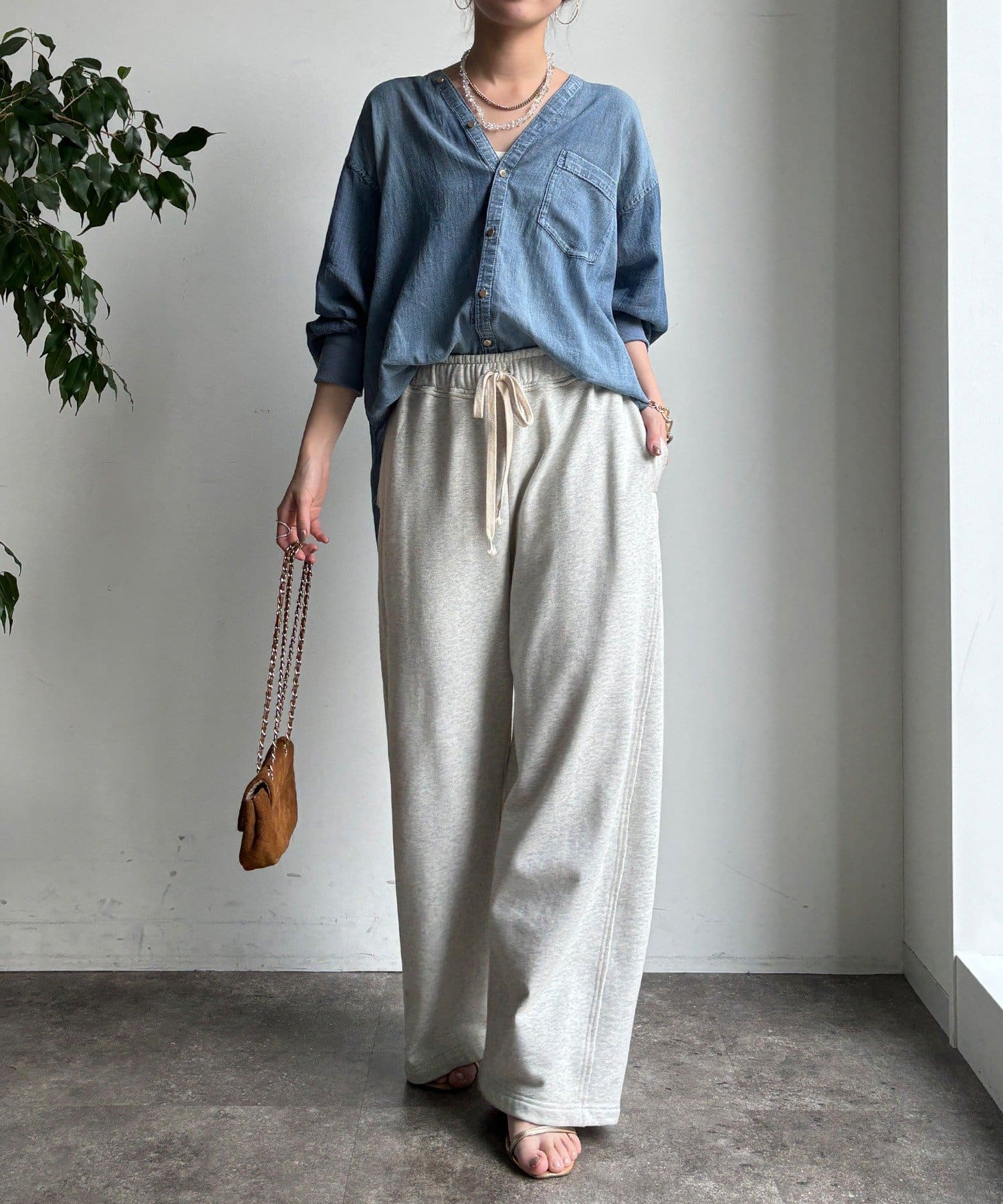 シアーデニム袖リブVVシャツ | DOUDOU(ドゥドゥ)レディース | PAL