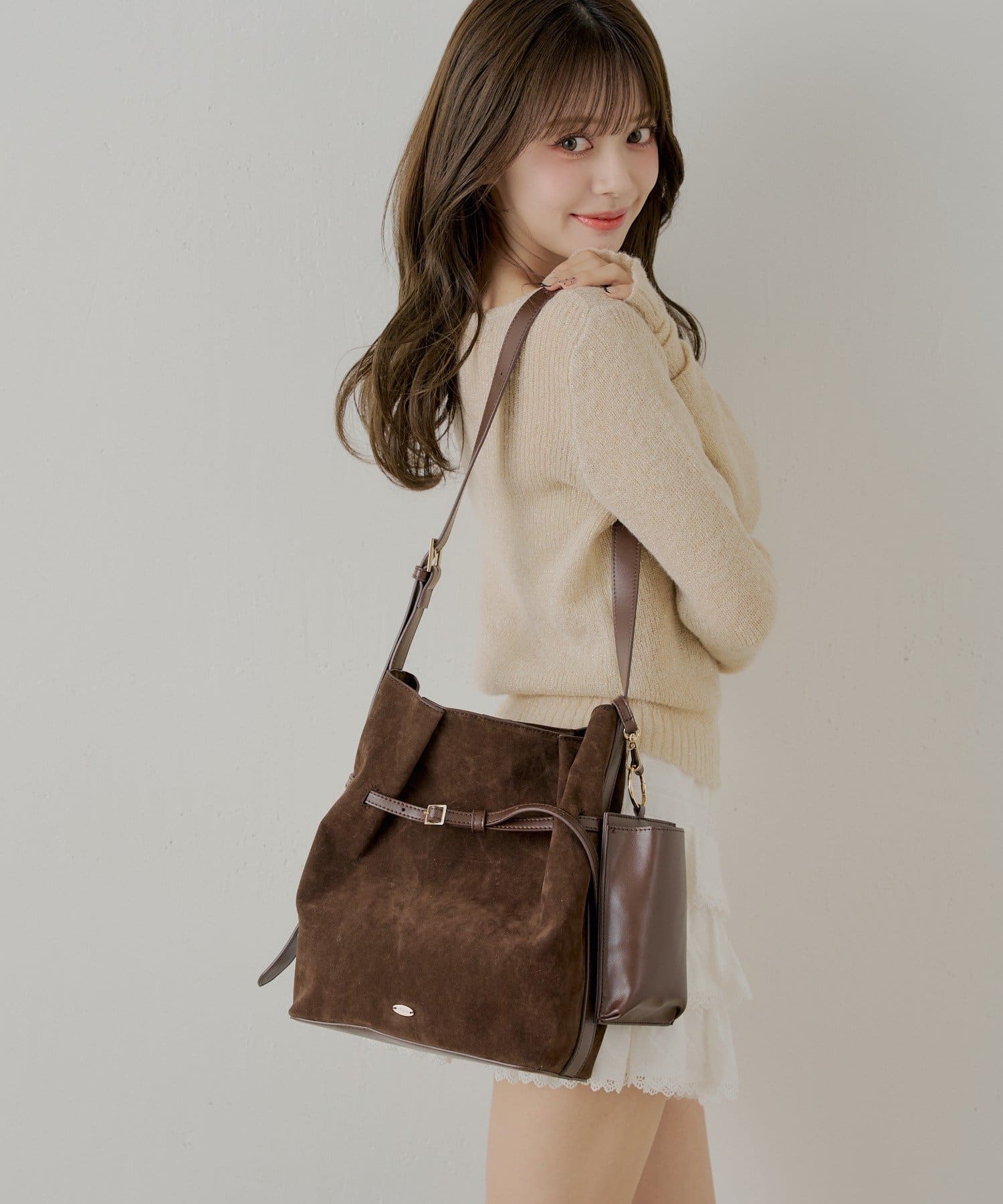 スマホポーチ付きベルトデザインショルダーバッグ | Chico(チコ