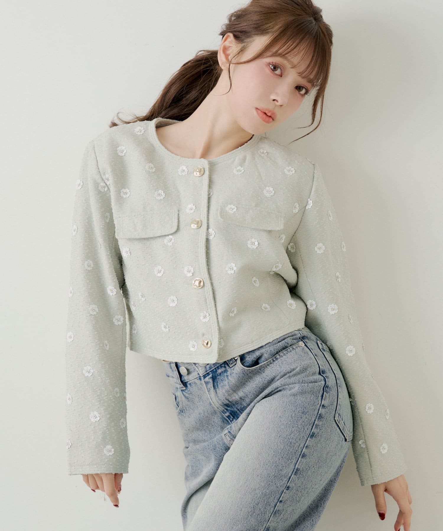 SALON by Chico】フラワービジューツイードクルージャケット | Chico