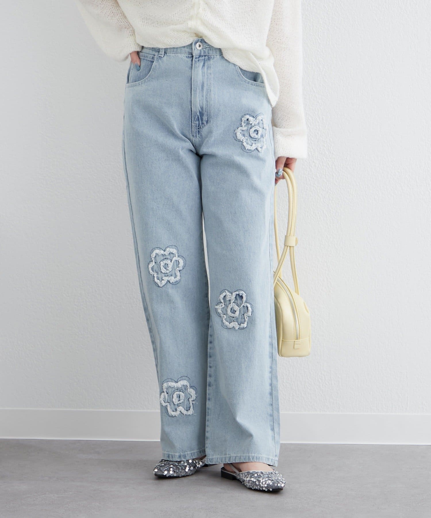 春の新作】デニム花パッチワークパンツ | NICE CLAUP / OLIVE des