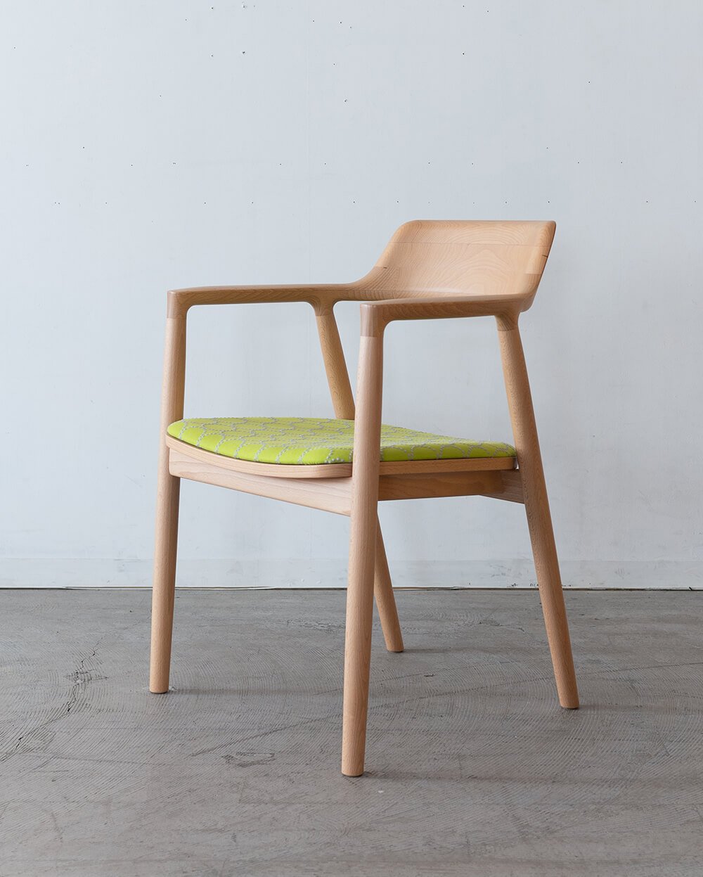 現品SALE] HIROSHIMA アームチェア（張座）ミナペルホネン | cocochi