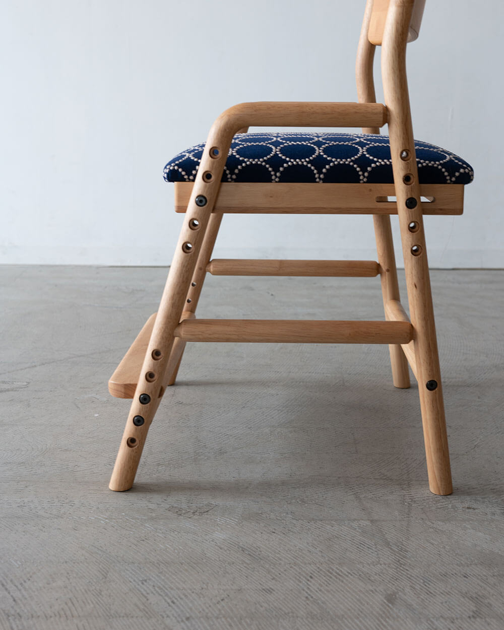 FINO KIDS CHAIR（NA）ミナペルホネン tambourine（if1083/NV