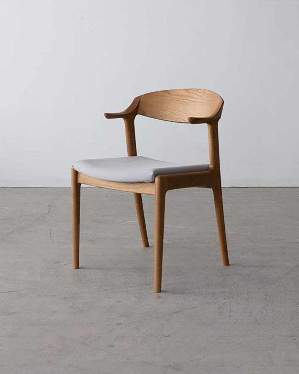 現品SALE］CHAIR DC354-1W（張座）レッドオーク無垢材 / ウレタン塗装