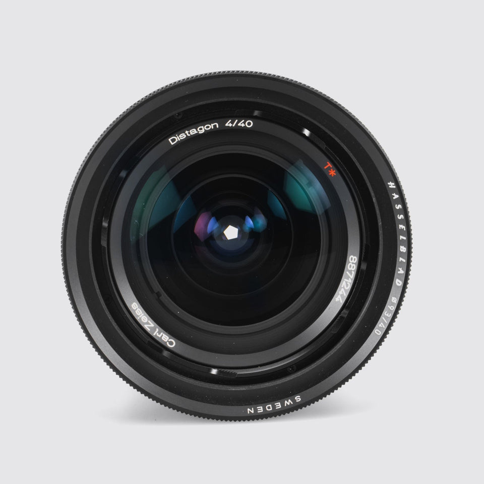Carl Zeiss f. Hasselblad Distagon 4/40mm T* CFE | | Coeln Cameras