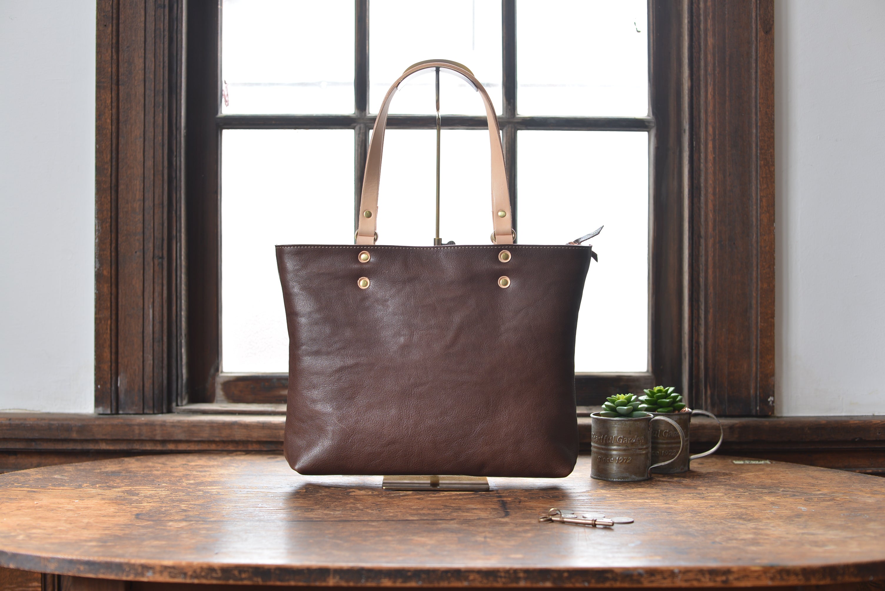 国産高級レザーを使った トートバッグ ブラウン – Cogocoro