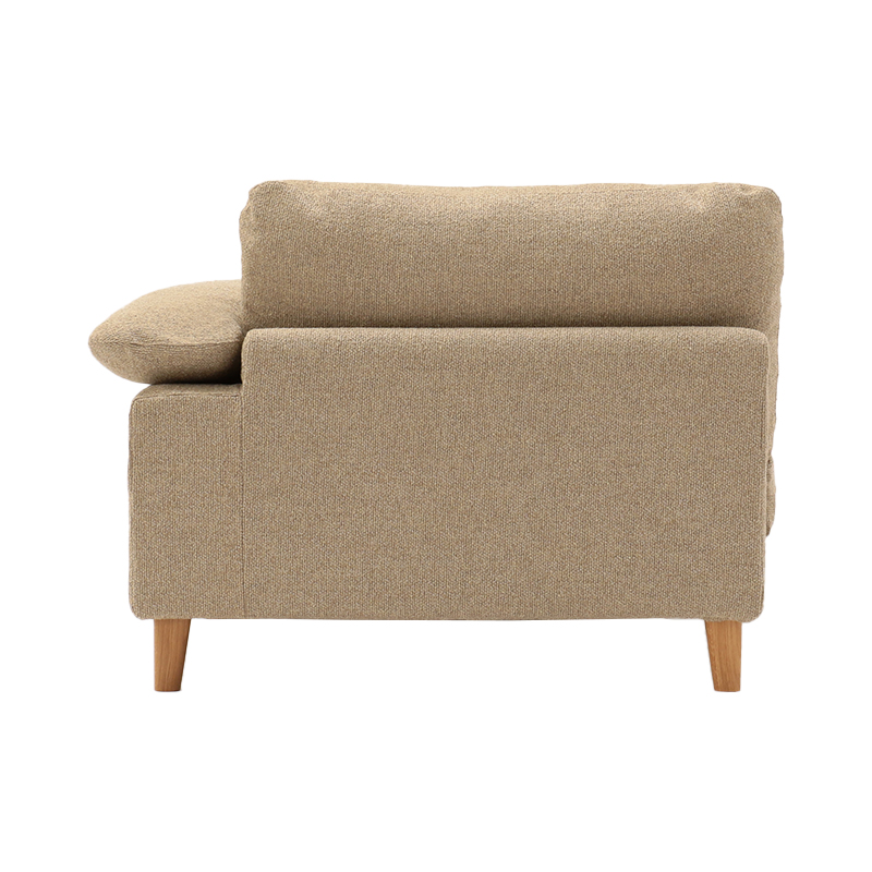 ザ・コンランショップ、 フェザークッションを使用したモダンな一人人