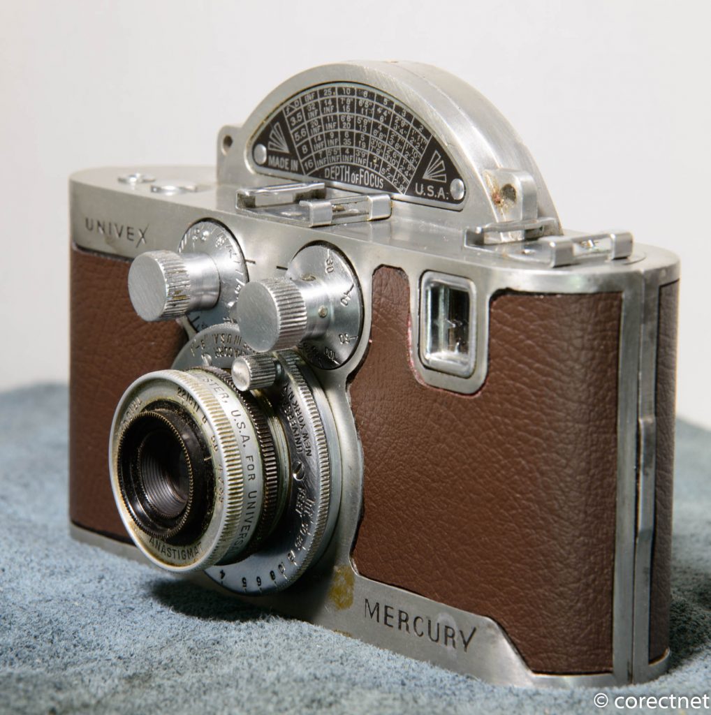 UNIVEX MERCURY I II 80年後の現在でも実用可能な元祖ハーフカメラ