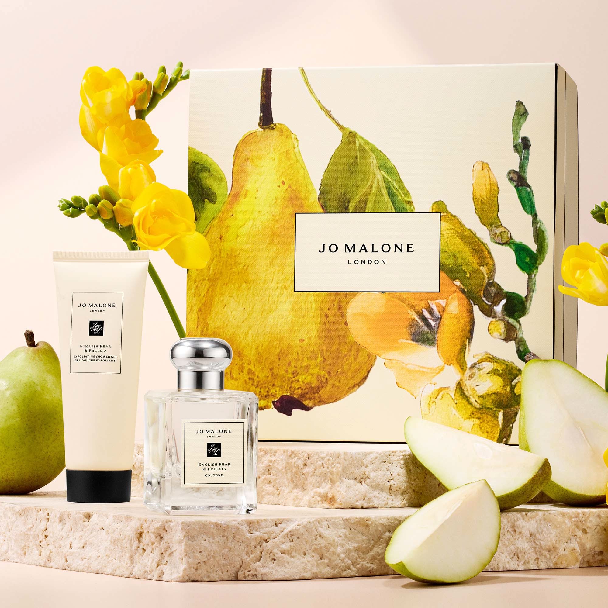 English Pear & Fressia Duo – Cos Bar