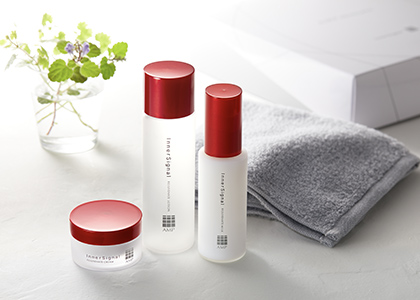 コフレセット ギフトボックス｜インナーシグナル | 大塚製薬スキンケア