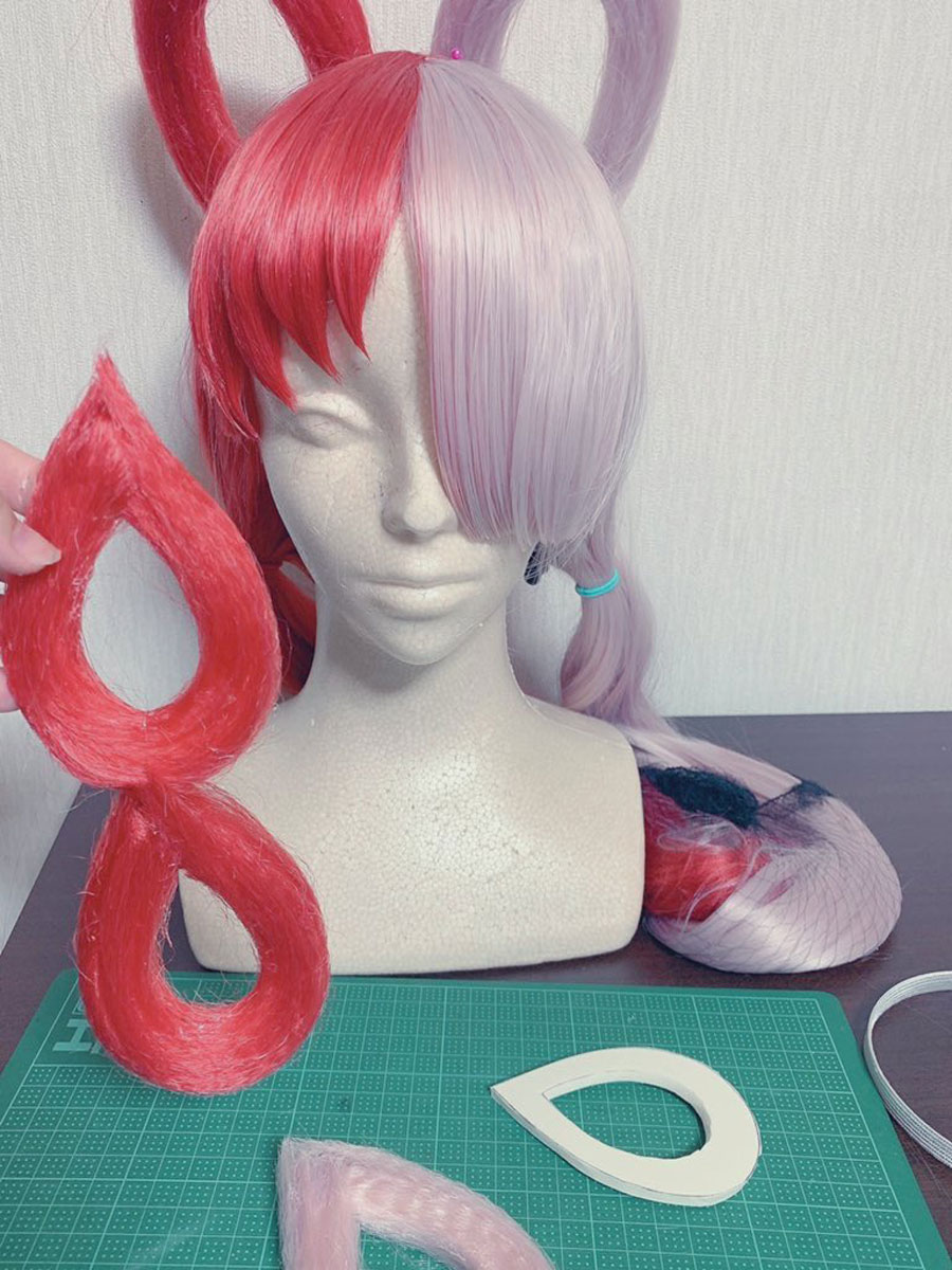 コスプレイヤー晴田『ONE PIECE FILM RED』ウタの作り込み自作衣装が