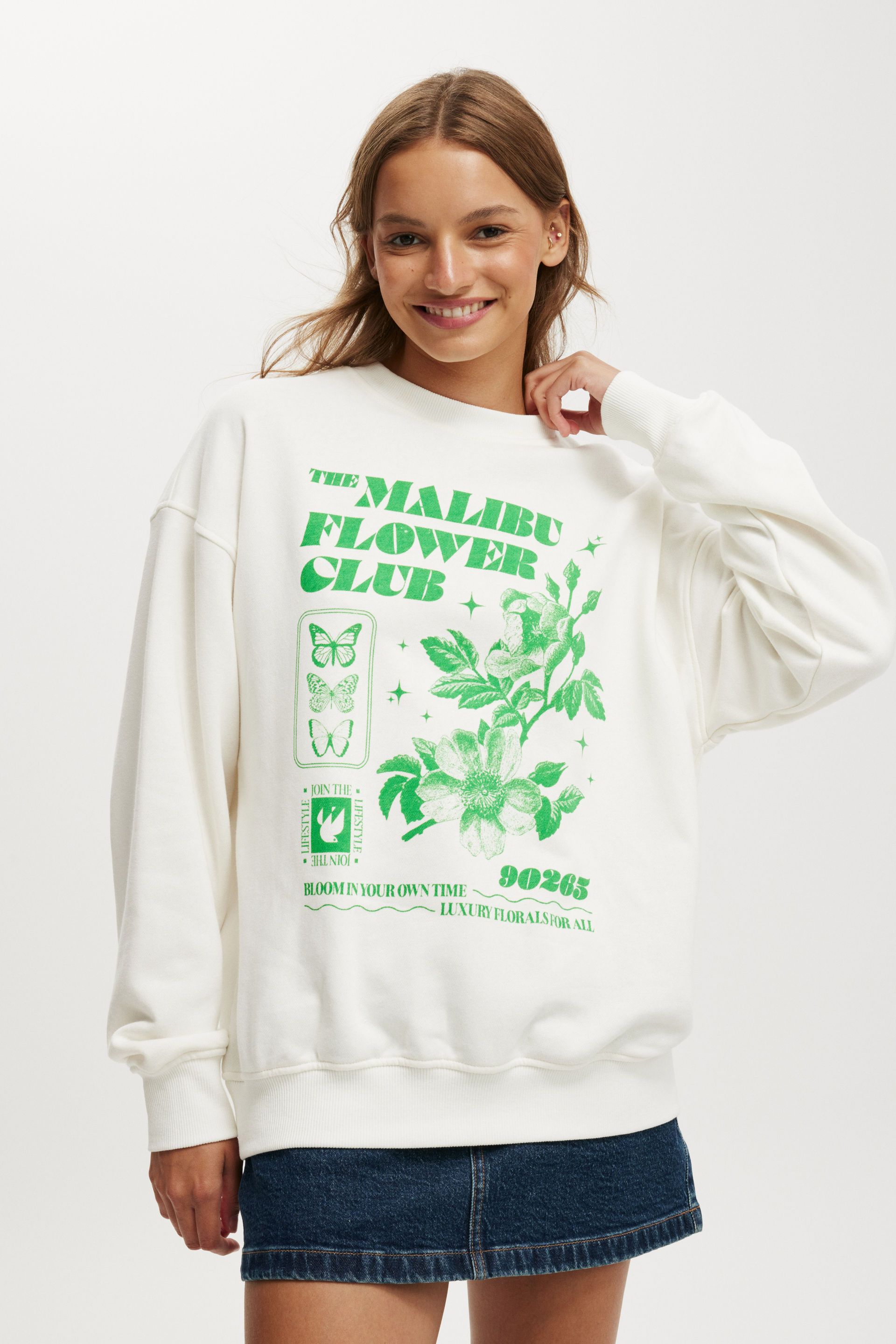 Classic Graphic Crew Sweatshirt
