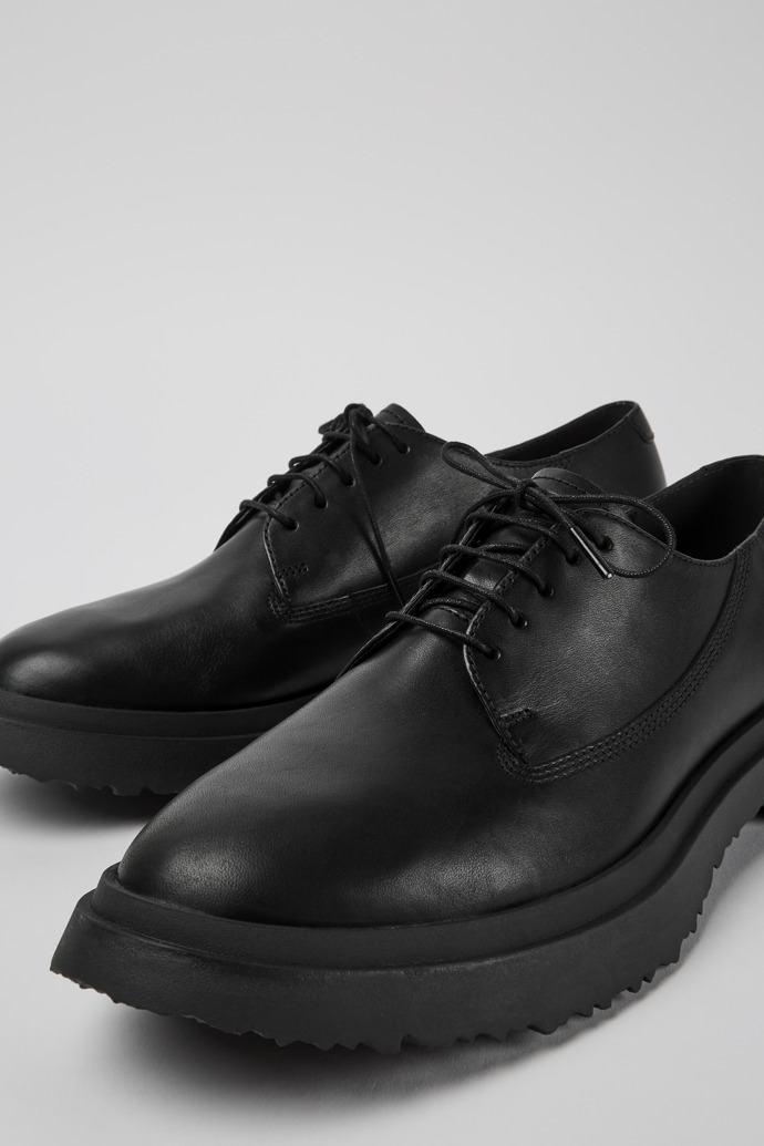 Walden Black Formal Shoes for Men - Autumn / Winter collection