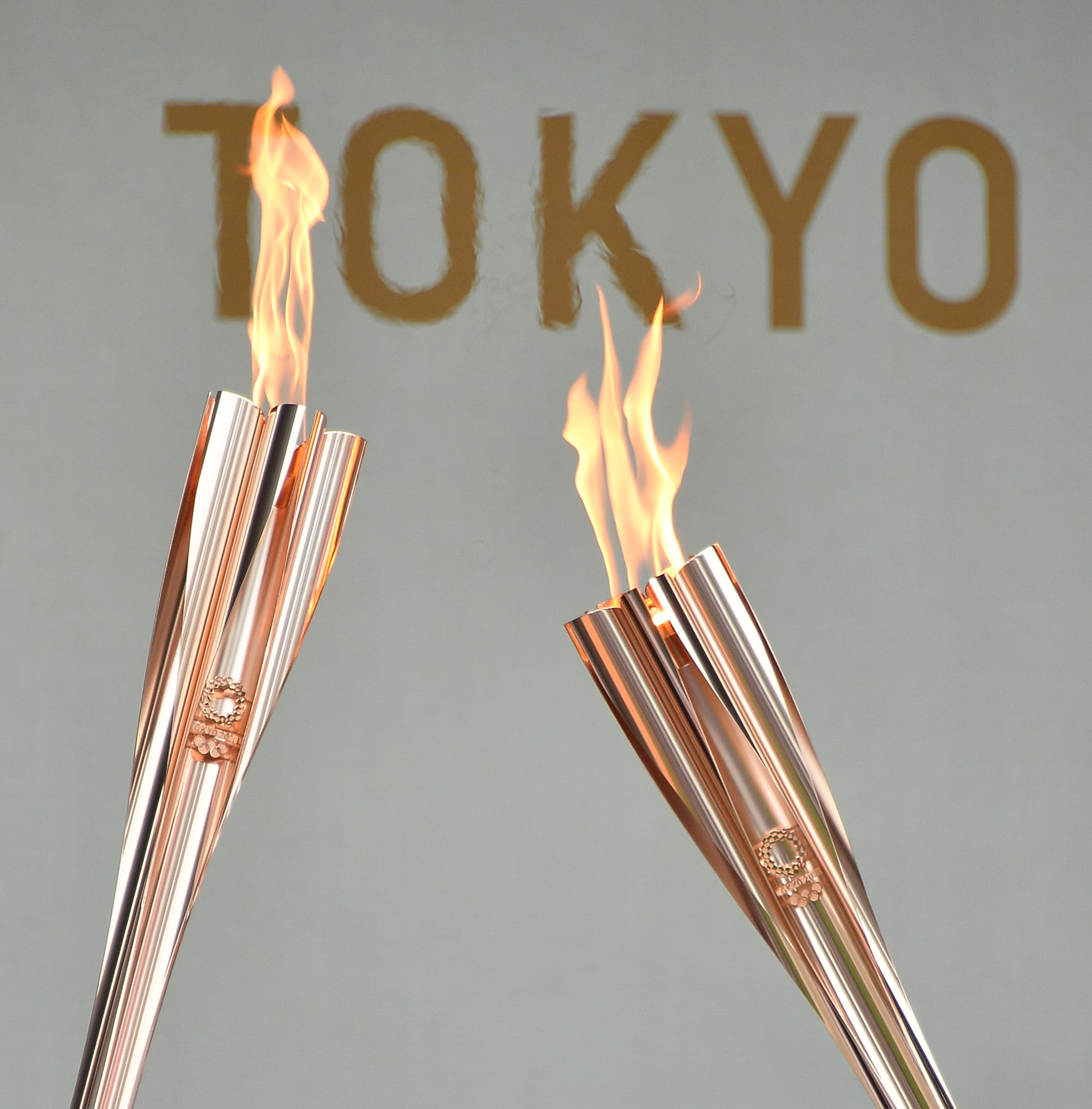 100万円で出品のケースも 東京五輪聖火トーチの高額転売相次ぐ