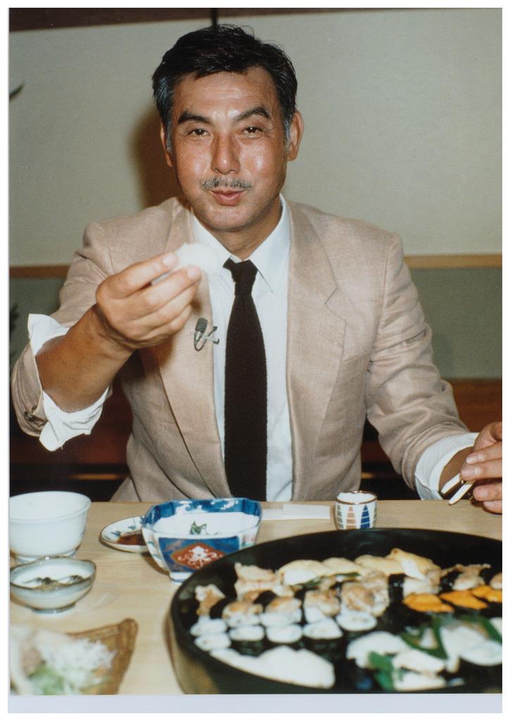 宍戸錠さん追悼 「くいしん坊！万才」26日急遽放送 - 産経ニュース